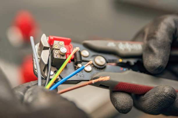 Best Electrical Contractors for Businesses  in Green, OH